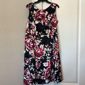 WHBM knee length dress - missing belt